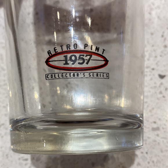 Budweiser King of Beers Retro Pint 1957 Collector’s Series Beer Drinking Glass - Picture 3 of 7